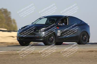 media/Oct-19-2025-Speed Ventures (Sun) [[a6e7fe67be]]/TC B/Session 1 (Grapevine)/